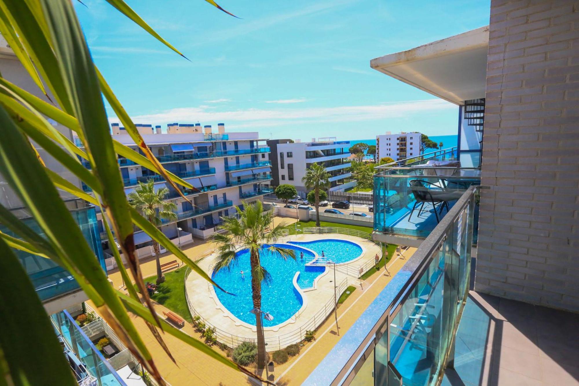 Augusta Litoral - Only Families Apartment Cambrils Exterior photo